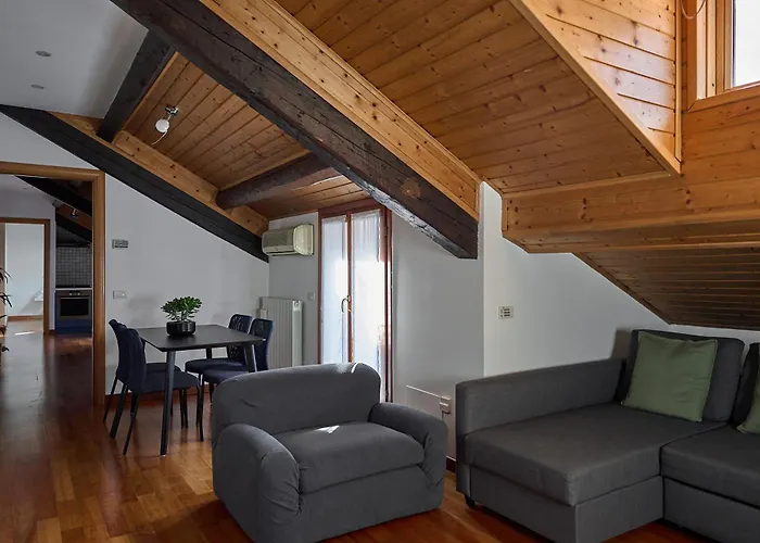 Luxury Penthouse Porta Romana * ミラノ