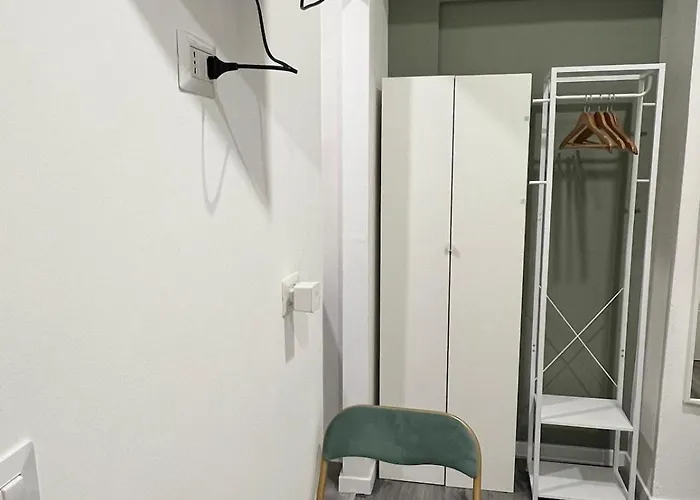 Elegant Center Of Apartment