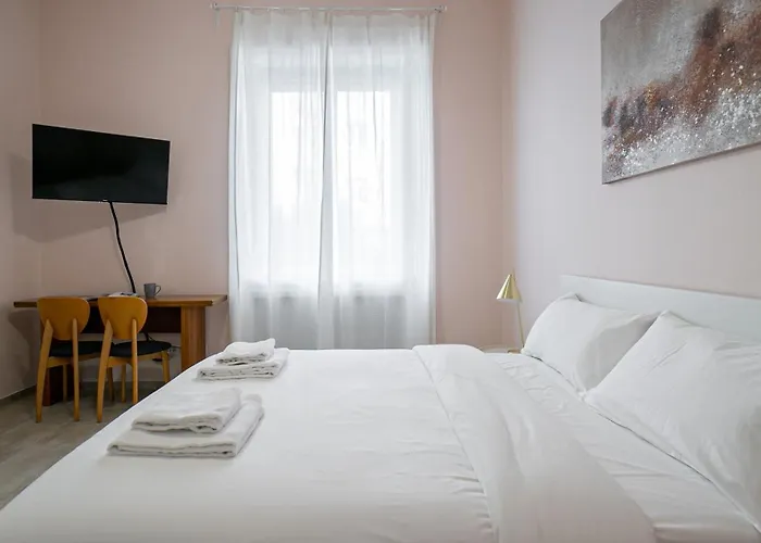 Italianway Comfort - Gomes 5 * Milán