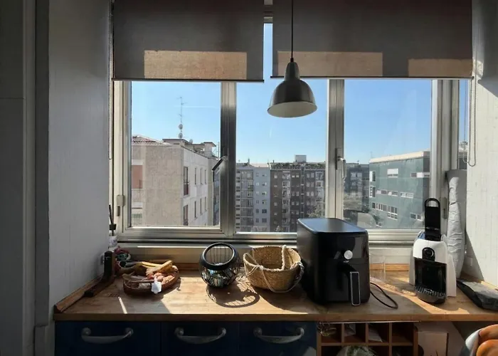 Via Monti Flat Near Citylife & Sempione Park アパート ミラノ