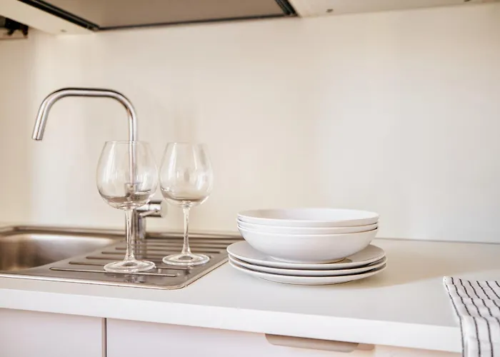 Apartmán Modern And Strategic 1-br Flat D - Station *
