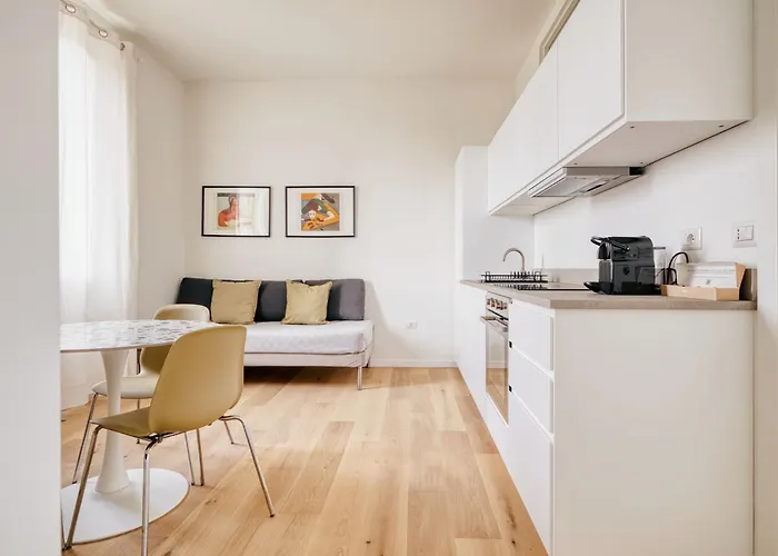 Modern And Strategic 1-br Flat B - Station Apartmán