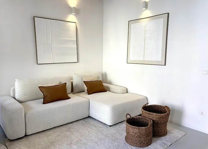 Living Fioravanti Milan
