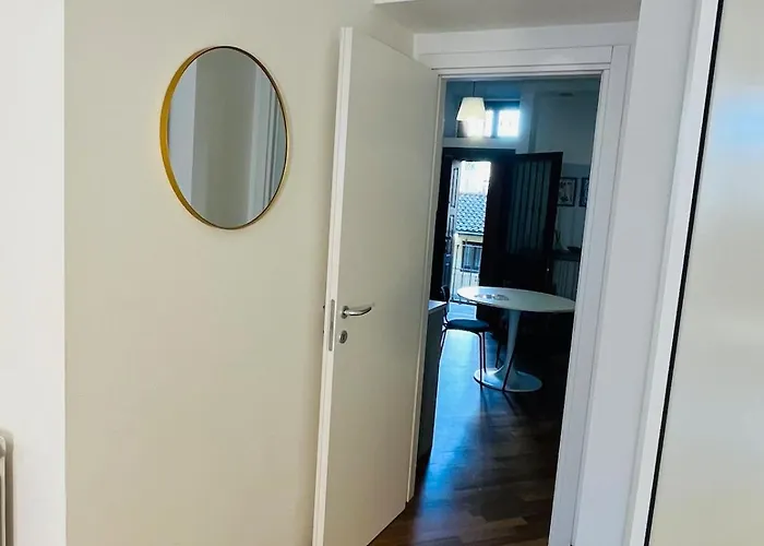 Corso 5 - Velo * Milánó