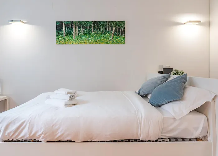 Appartement Guest Planet - Arco Della Pace