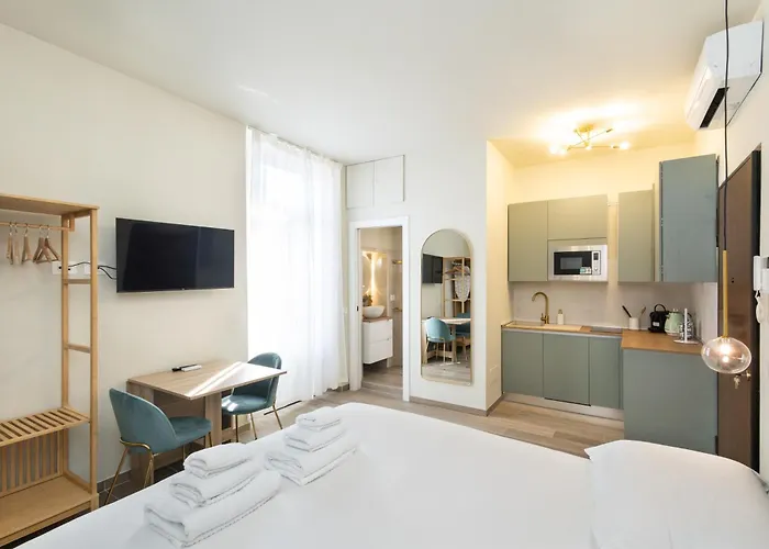 Magnoliaapartments - 12 Orti Center アパート ミラノ