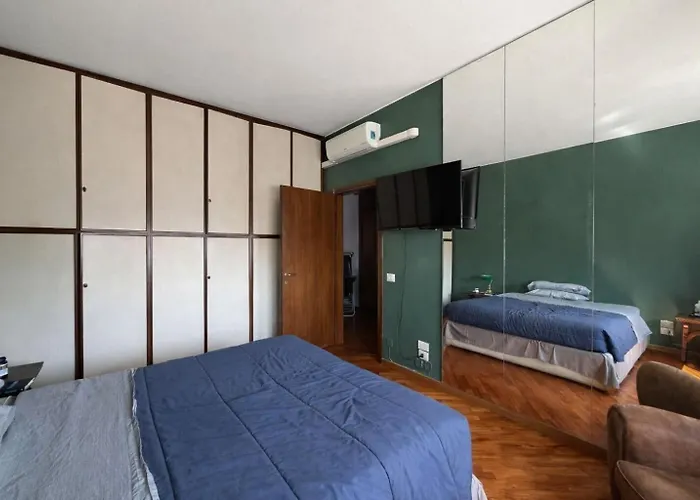 Via Monti Flat Near Citylife & Sempione Park