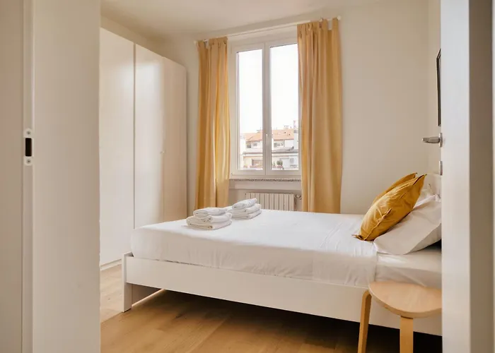 Modern And Strategic 1-br Flat D - Station Milán