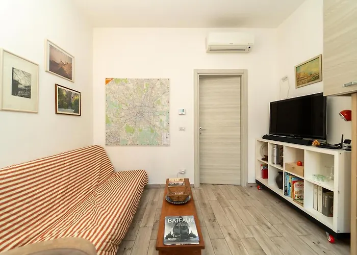 Large Modern With Wifi And Ac * מילאנו