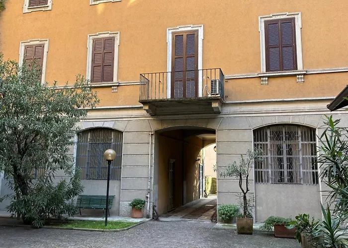 Cozy And Bright In The Heart Of Navigli *
