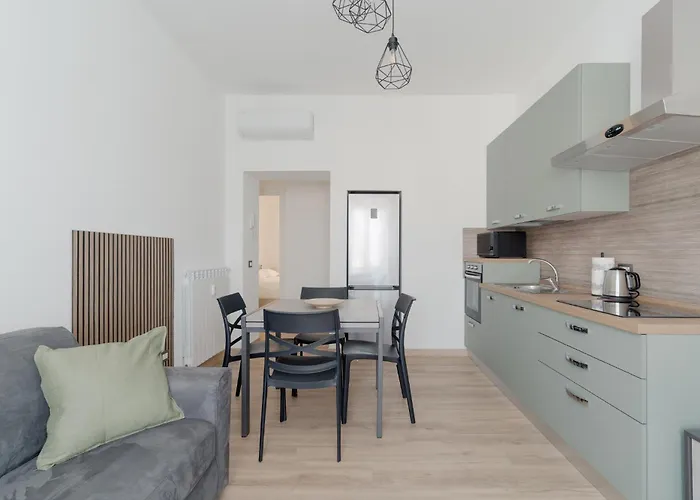 Guesthost - Modern Flat In Vigentino 公寓 米兰
