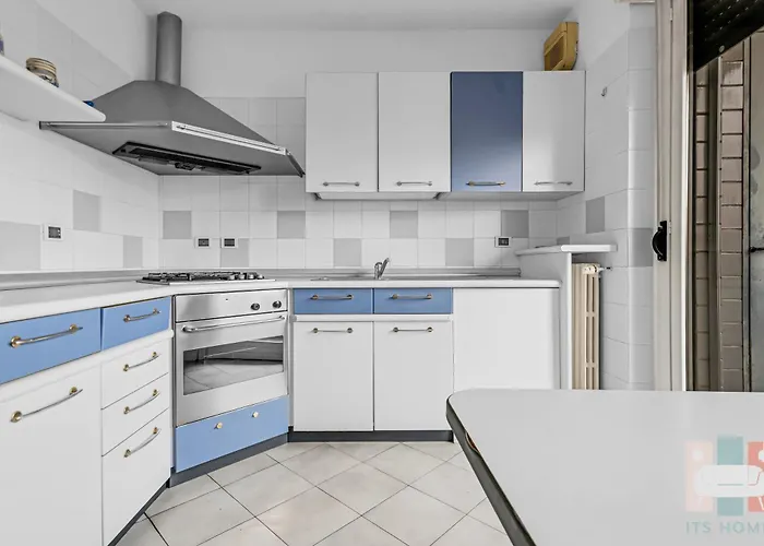 Apartman Lab17 Ampio E Luminoso Per 7 A Milánó