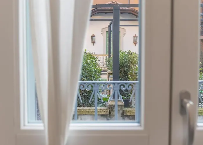 Casa San Martino, Historic Center, Milan