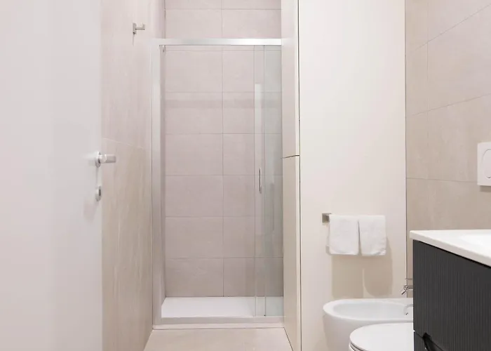 Stylish 1br Near Apartment *