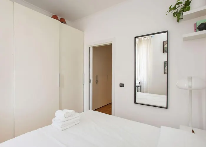 شقة Stayeasy Correggio - Milanese Style - Area ميلان