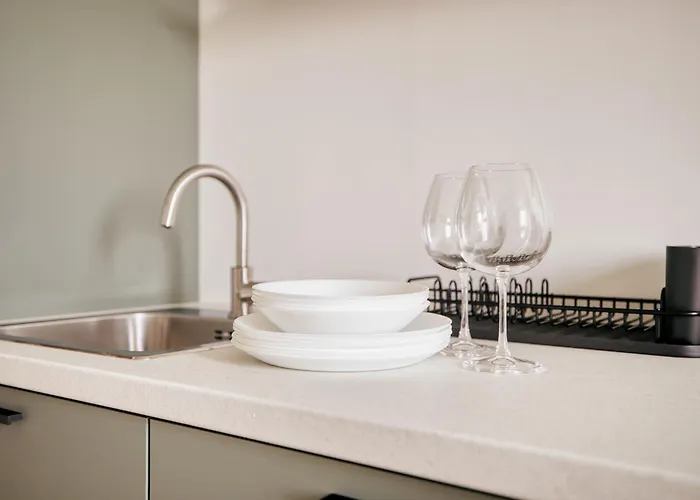 Modern And Strategic 1-br Flat C - Station