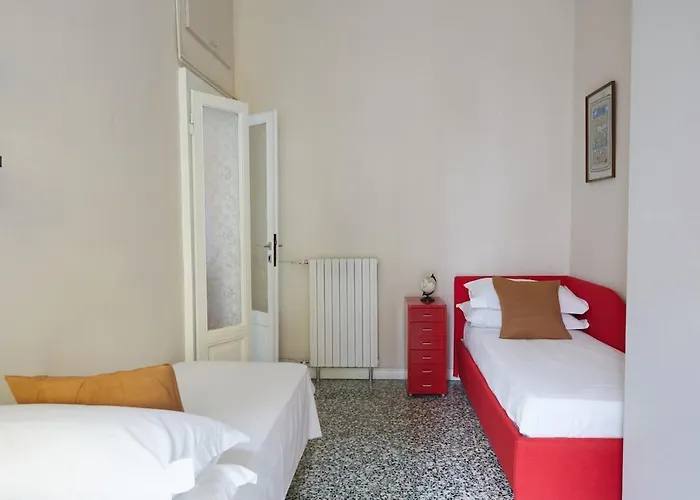 Spacious And Comfortable - Porta Romana Lejlighed *