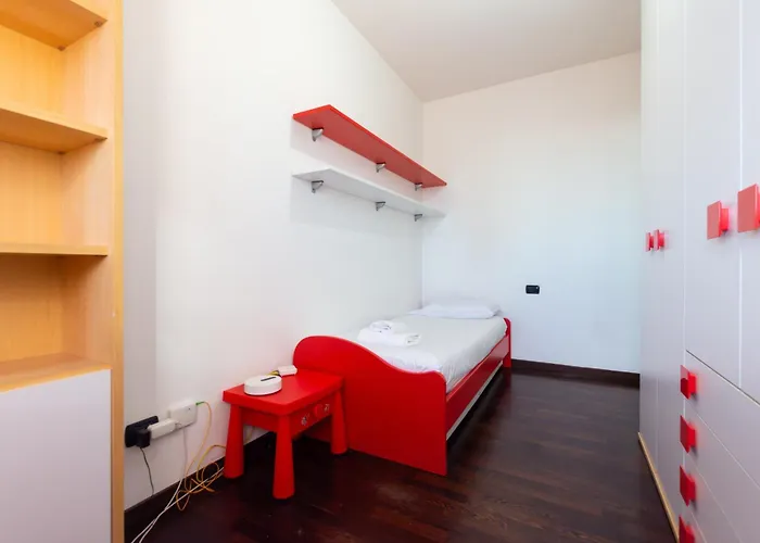 Lejlighed I-host Spacious 2br With 2 Baths & Balcony Milano