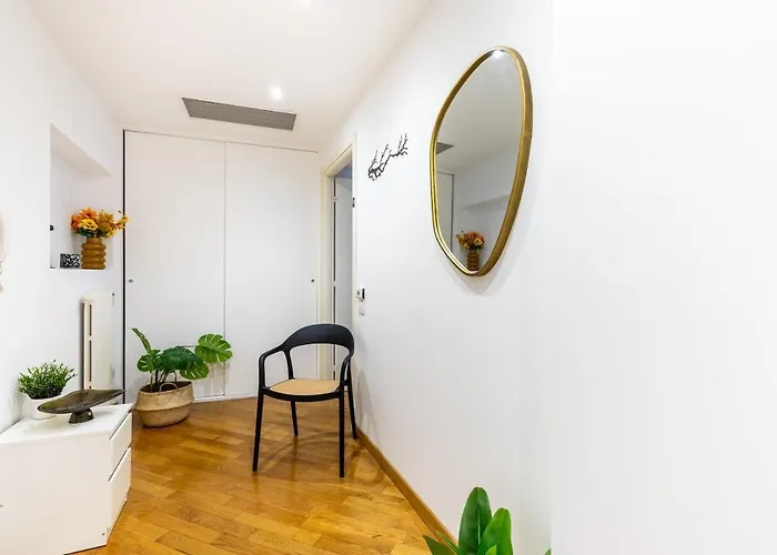 Duomo 15 Min Walk - Historic Center, 4 Bedrooms And 2 Terrace *