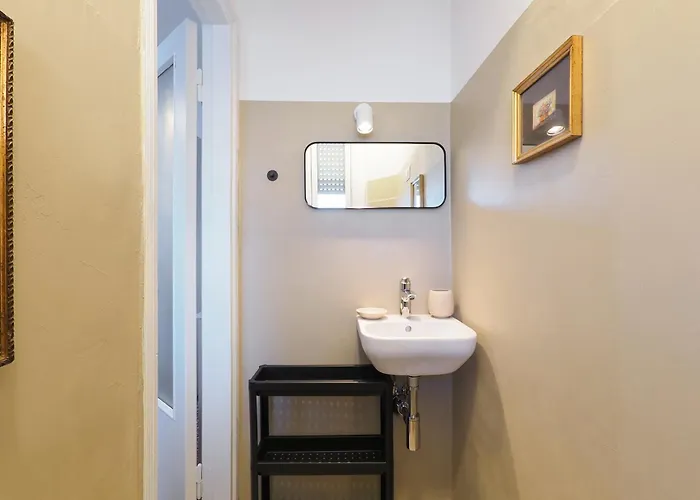 Appartamento Primopiano - Monte Ceneri Milano