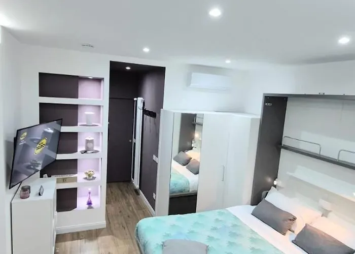 Miss Valery Apartment