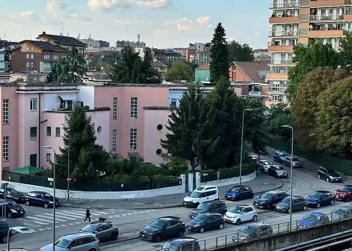 Flat Near Station And Duomo Milánó