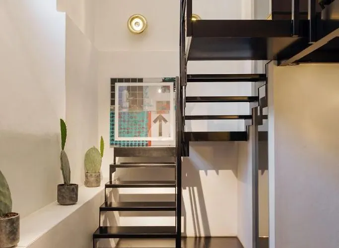 Elegant And Spacious Loft Downtown In The Fashion District * מילאנו