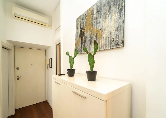 Modern In With Wifi And Ac Apartment