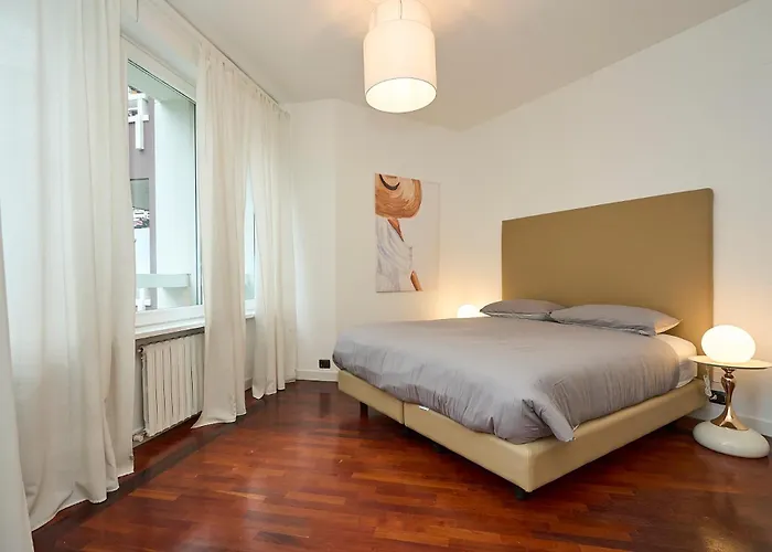 Apartamento Absolute Luxury Home, 15 Minutes Walk San Siro