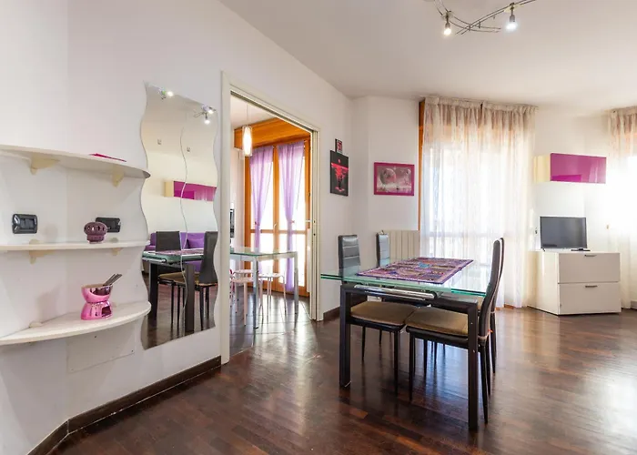 I-host Spacious 2br With 2 Baths & Balcony Lejlighed