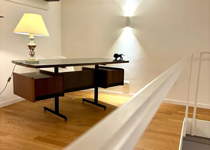 Loft In The Navigli-forum Area With Private Parking * Mediolan