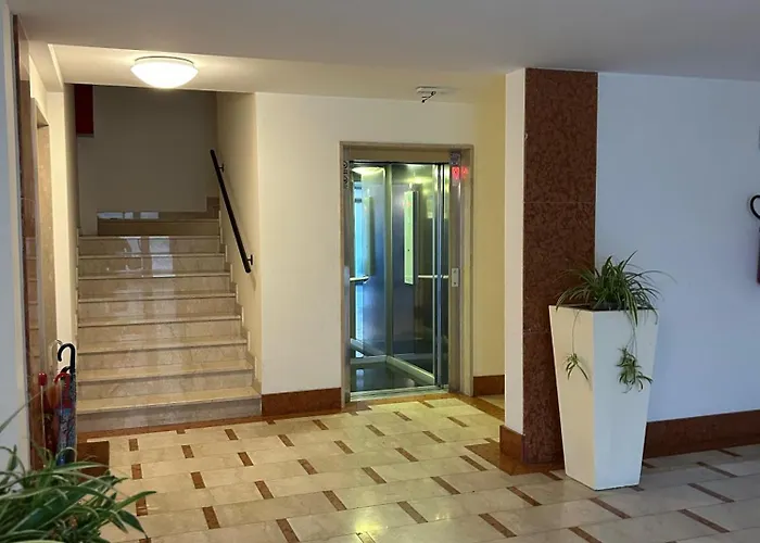 Rhofiera Sansiro Viale Certosa Area Apartament *