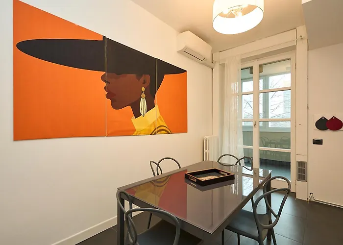 Absolute Luxury Home, 15 Minutes Walk San Siro Milán