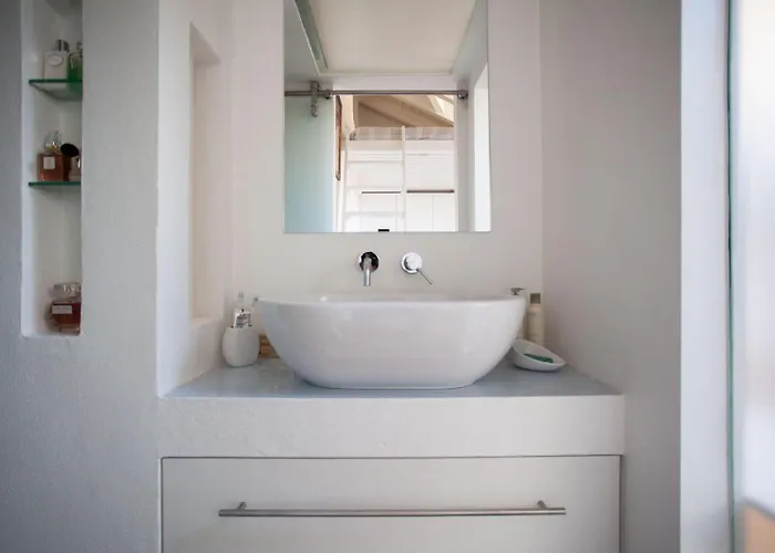 Apartment Charming Loft On The Navigli