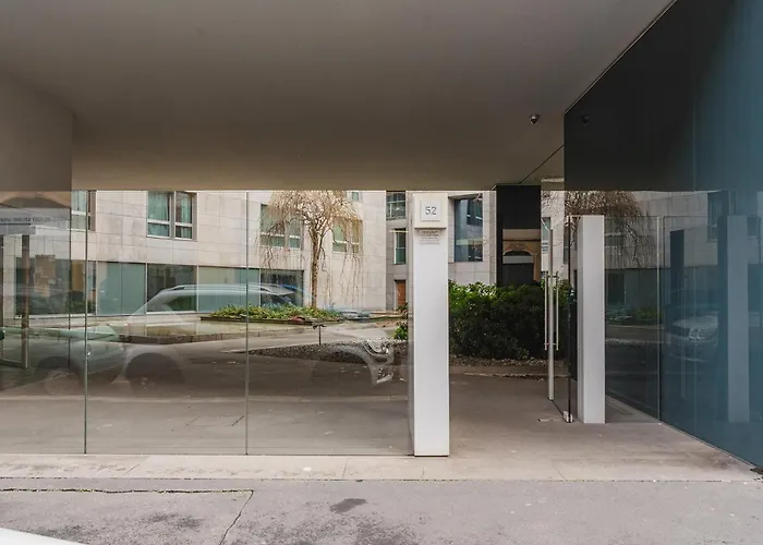 Guest Planet - Arco Della Pace Milan