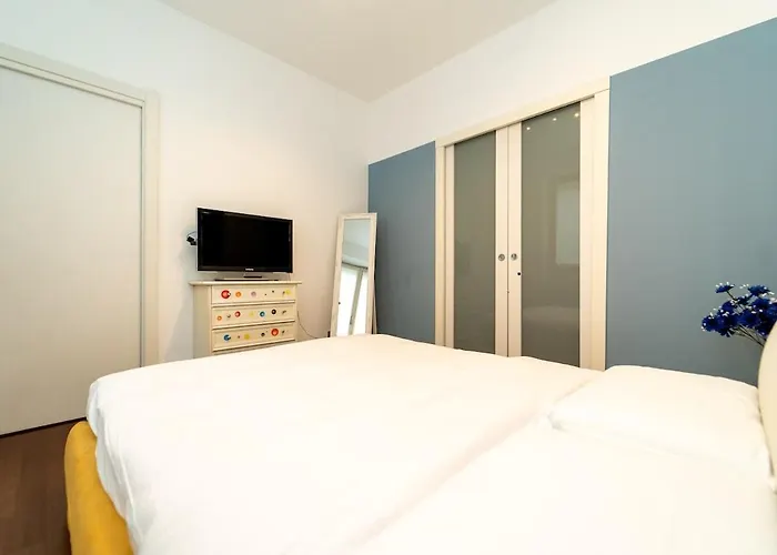 Modern In With Wifi And Ac Apartment Milan