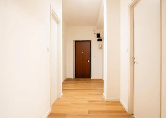 شقة Ramazzini District - Elegant Flat X8