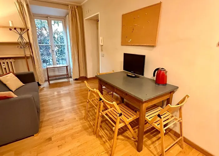 - Navigli Appartement *