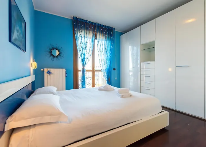 I-host Spacious 2br With 2 Baths & Balcony *