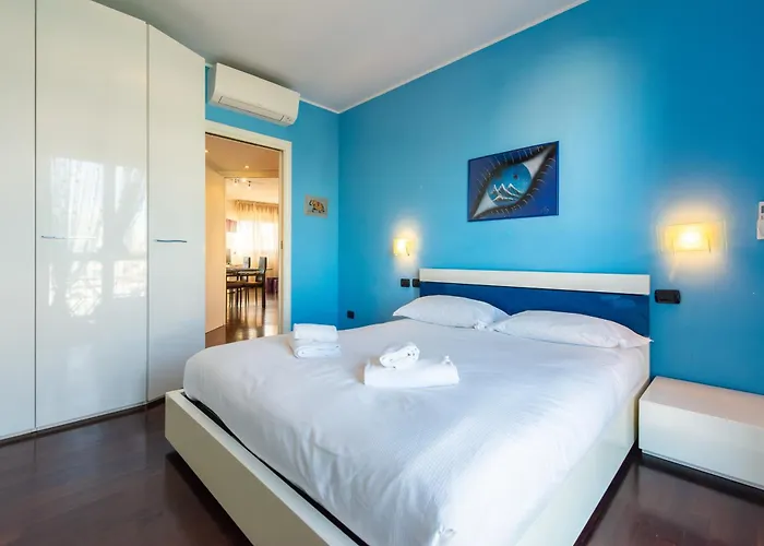 I-host Spacious 2br With 2 Baths & Balcony * Милан