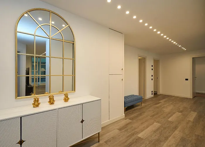 Absolute Luxury Home, 15 Minutes Walk San Siro Apartamento *
