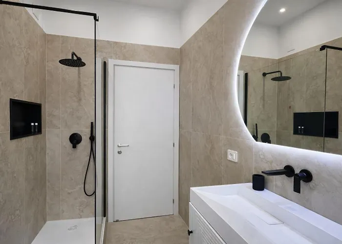 Apartman Leone 44 Fd Metro Tolstoi *