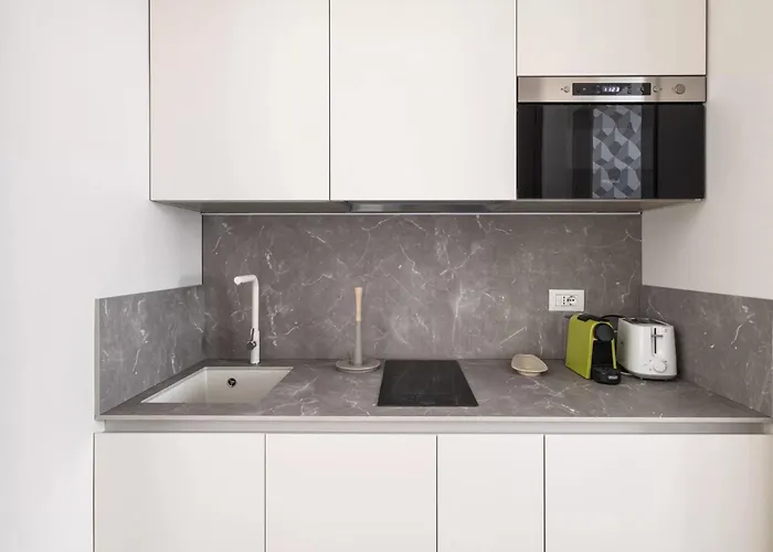 Appartement Dhome Pantano - Velasca Tower Milaan