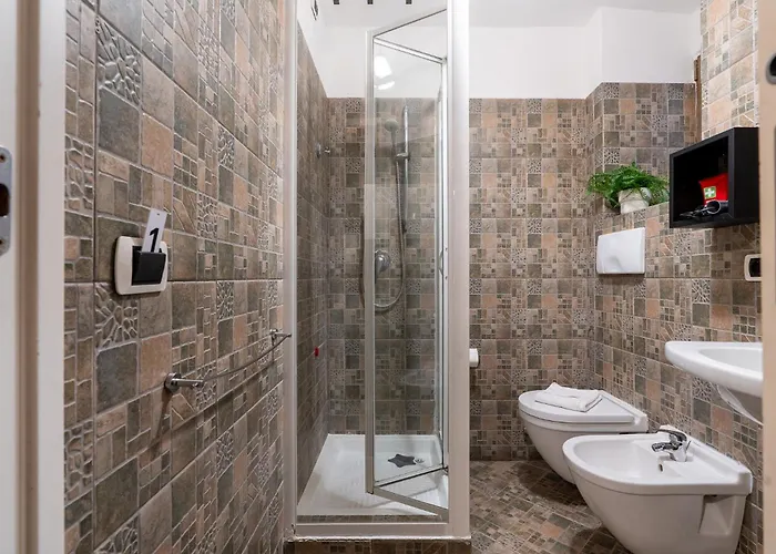 Locami Rooms Castaldi Милан