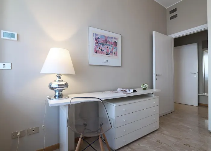 Contempora - Elvezia Park - One Bedroom Apartment E24 Apartman