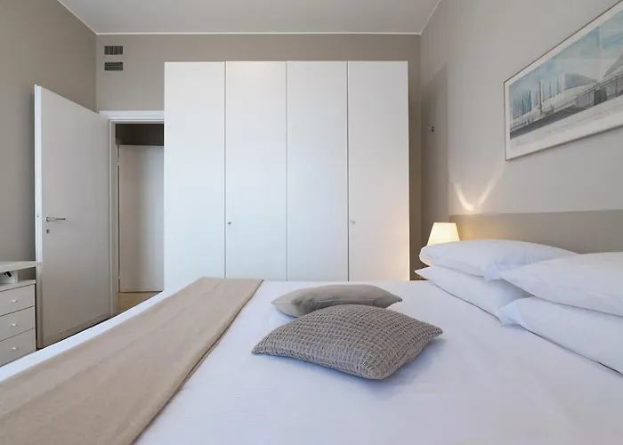 Apartman Contempora - Elvezia Park - One Bedroom Apartment E24 Milánó