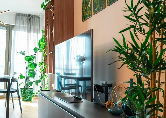 Crespi Terrace, Private Parking, A Few Steps From The Metro Milano