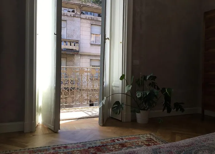 Zebra Rosso Μιλάνο