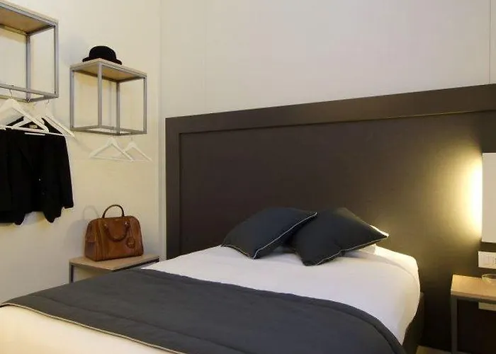 Aosta Hotel