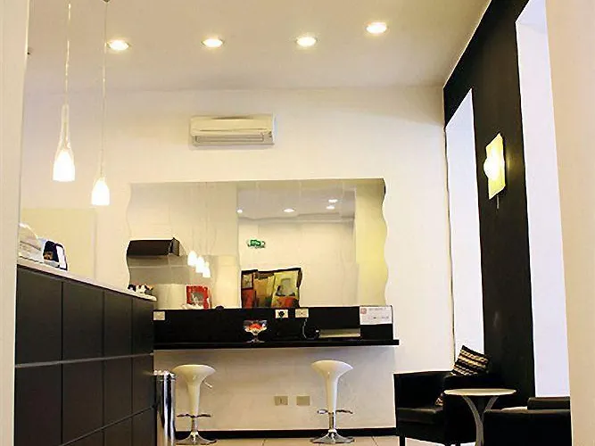 帕拉迪索酒店 酒店 2*